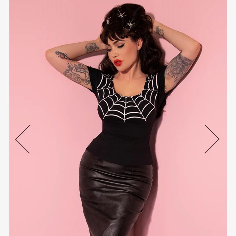 MANTRAP SPIDERWEB TOP IN BLACK - VIXEN BY MICHELINE PITT- Size Medium